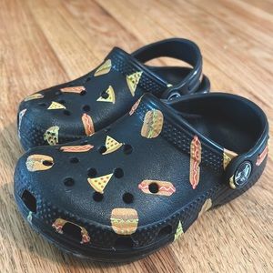 Toddler crocs